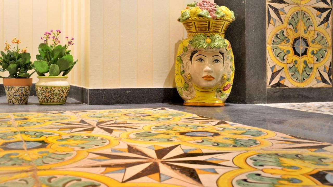 Bellini Inn Deluxe Katanya Dış mekan fotoğraf